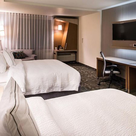 Courtyard By Marriott Jacksonville Exterior foto