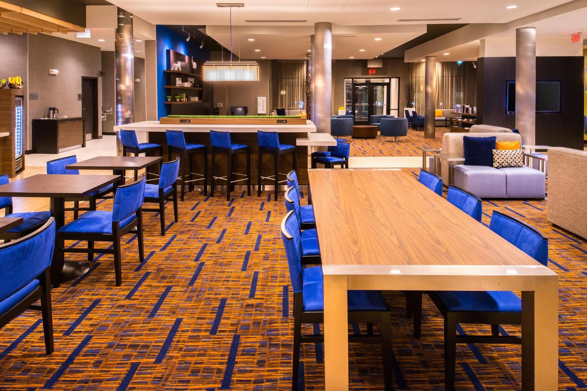 Courtyard By Marriott Jacksonville Exterior foto
